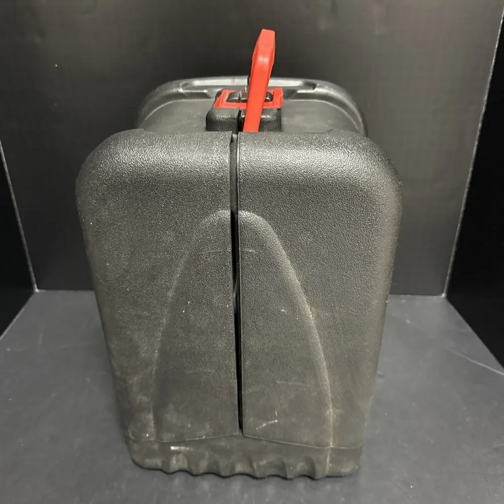 Coleman Propane Lantern One Mantle Lantern 5150 With Plastic Case Tested No Tank